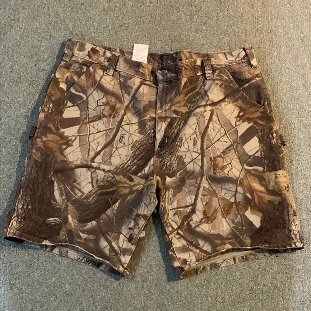 Vintage Carhartt Camo Men's Shorts